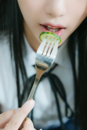 人人爽人人_超清完整版观看