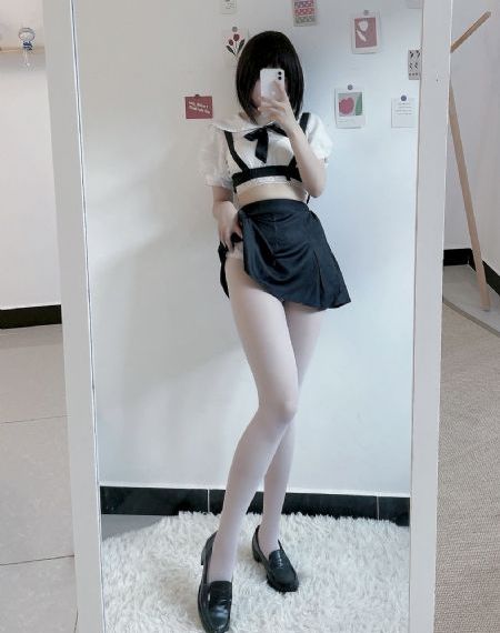 欧美女生购物图片_蓝光动漫免费观看
