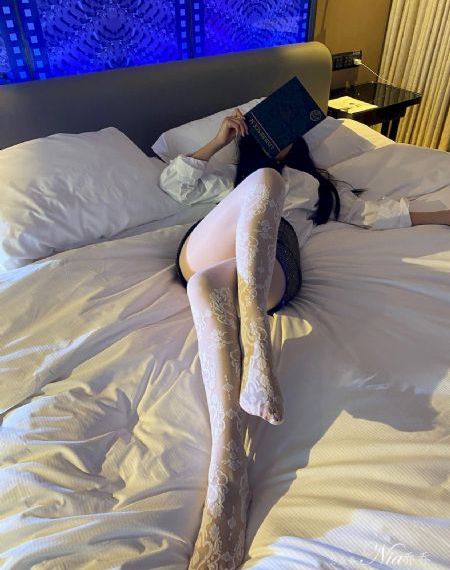 欧美xxxx小便_DVD高清视频观看