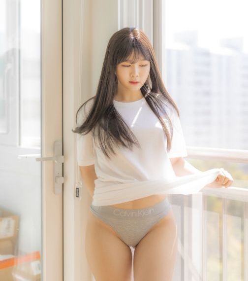欧美服装微商货源_手机在线免费观看