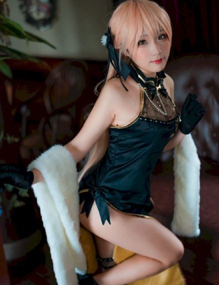 欧美饰品戒指_4K全集免费观看