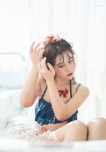 无码人妻丰满熟妇啪啪网站_中英字幕1080