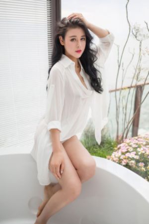 欧美裸妇写真_蓝光超清在线观看