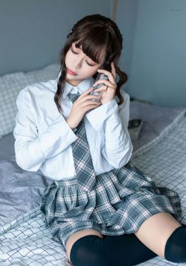 欧美风情侣头像一左一右_蓝光免费电视剧