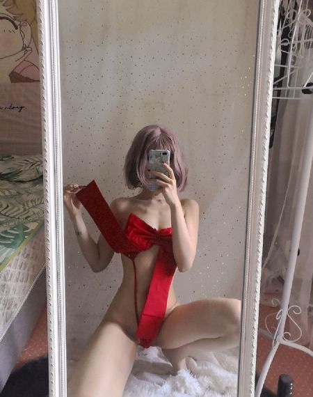 尖刀出鞘