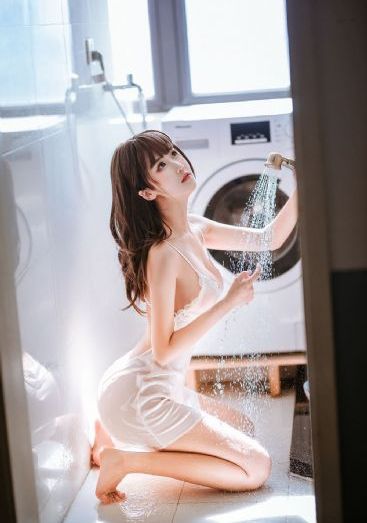 欧美胖人体艺术照片_1080BD在线观看