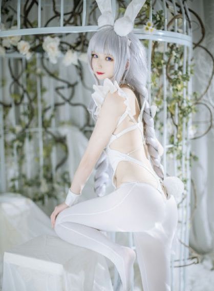 欧美机器人大猩猩变形_高清免费观看