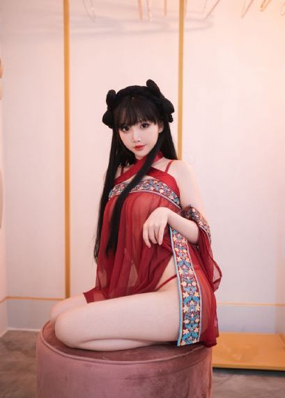 吴千语