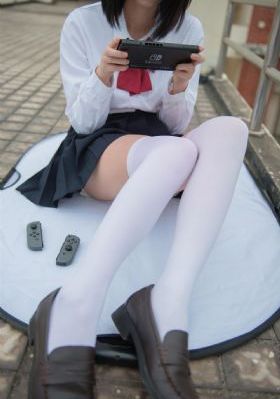 火车上荫蒂添的好舒服图片