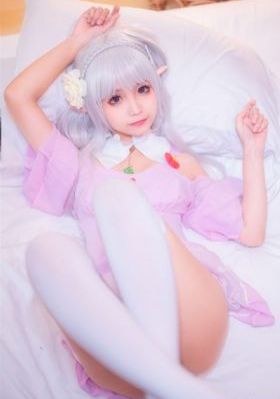 欧美情趣内衣模特秀_超清手机在线看