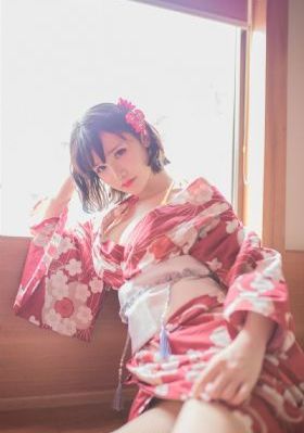 人妻av久久久精品久中出_剧情片手机在线观看