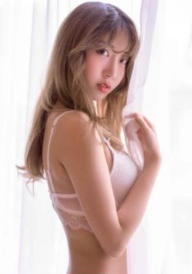 牛牛碰欧美_1080P动漫免费观看