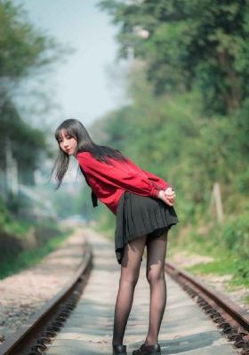 欧美服装批发_剧情片最新电影在线观看